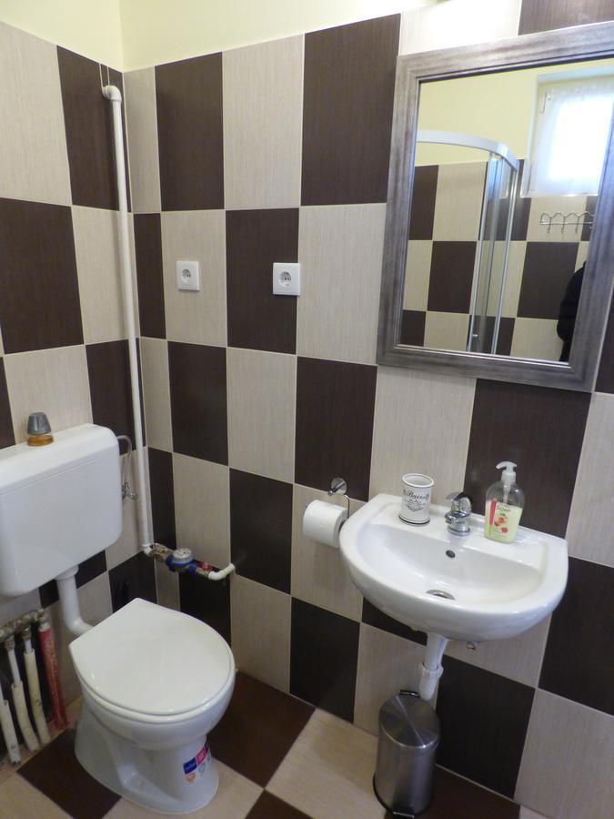 Yellow Apartment デブレツェン エクステリア 写真